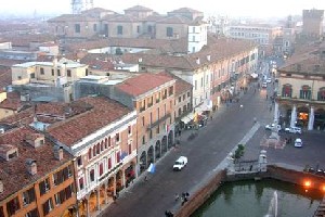 Xtrallusion offers characteristic Bed and Breakfast, B&B, Guest House, Hotel, Albergo and Country Lodge accommodation in Italy. Plus independent self-guided Walking, Adventure, Activity, Skiing and Paragliding Holiday itineraries on the Italian Rivieras, in the Italian Lakes, in the Italian Alps and in some of the most beautiful corners of Italy.